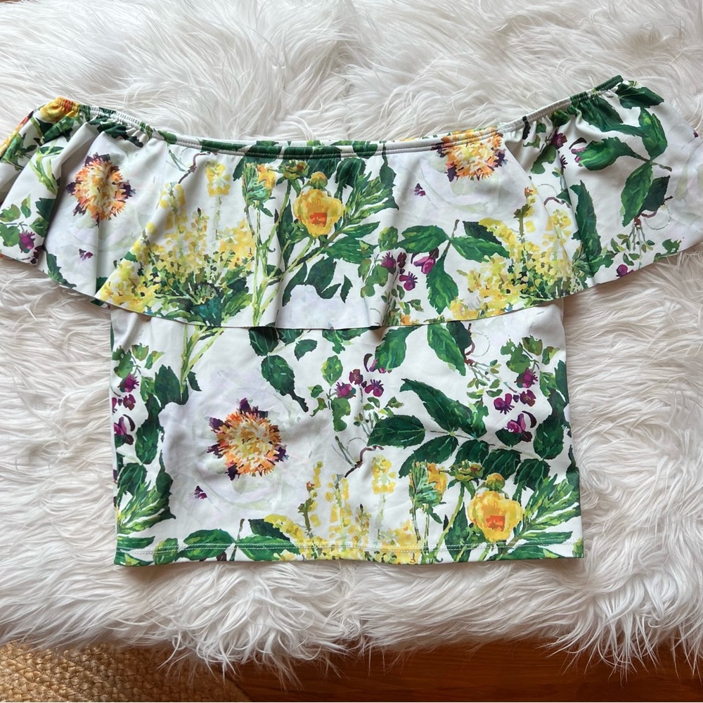 HTF Kortni Jeane Off Shoulder Ruffle Around Whimsical Floral Bikini Swim Top